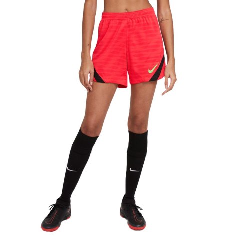 Spodenki damskie Nike Dri-FIT Strike różowe CW6095 660 Spodenki damskie Nike Dri-FIT Strike różowe CW6095 660