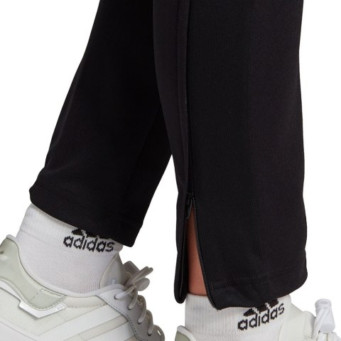Spodnie damskie adidas Tiro 21 Track czarne GM7310 Spodnie damskie adidas Tiro 21 Track czarne GM7310