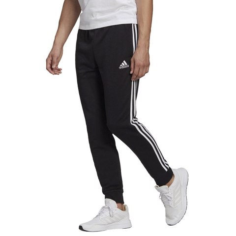 Spodnie męskie adidas Essentials Tapered Cuff 3 Stripes czarne GK8831 Spodnie męskie adidas Essentials Tapered Cuff 3 Stripes czarne GK8831