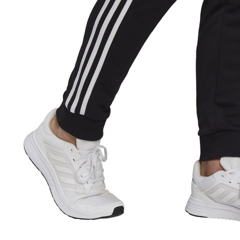 Spodnie męskie adidas Essentials Tapered Cuff 3 Stripes czarne GK8831 Spodnie męskie adidas Essentials Tapered Cuff 3 Stripes czarne GK8831