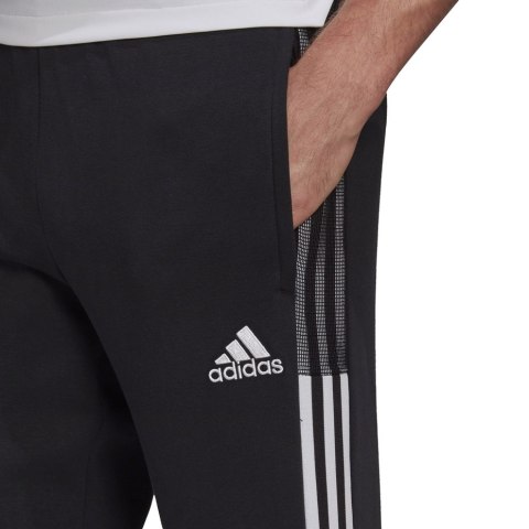 Spodnie męskie adidas Tiro 21 Sweat Pants czarne GM7336 Spodnie męskie adidas Tiro 21 Sweat Pants czarne GM7336