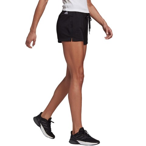 Spodenki damskie adidas Essentials Slim Shorts czarne GM5524 Spodenki damskie adidas Essentials Slim Shorts czarne GM5524