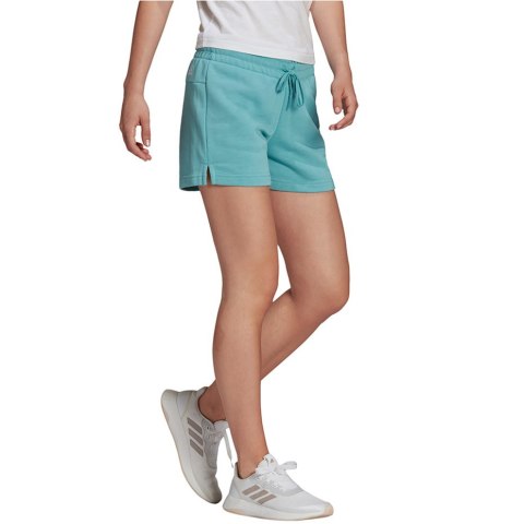 Spodenki damskie adidas Essentials Slim Lo niebieskie H07886 Spodenki damskie adidas Essentials Slim Lo niebieskie H07886