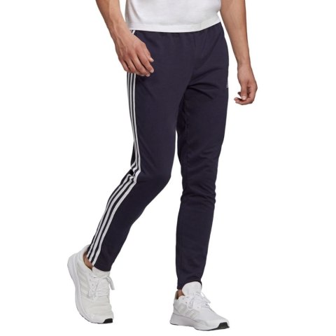 Spodnie męskie adidas Essentials Single granatowe GK8997 Spodnie męskie adidas Essentials Single granatowe GK8997