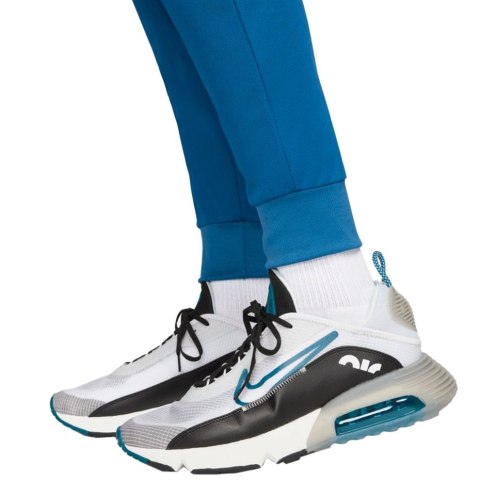 Spodnie męskie Nike NK Df FC Libero Pant K niebieskie DC9016 407 Spodnie męskie Nike NK Df FC Libero Pant K niebieskie DC9016 407