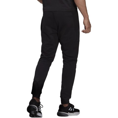Spodnie męskie adidas Essentials BrandLove French Terry czarne HK0384 Spodnie męskie adidas Essentials BrandLove French Terry czarne HK0384
