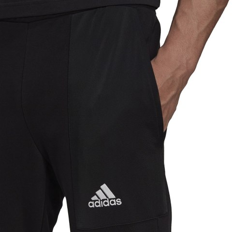 Spodnie męskie adidas Essentials BrandLove French Terry czarne HK0384 Spodnie męskie adidas Essentials BrandLove French Terry czarne HK0384