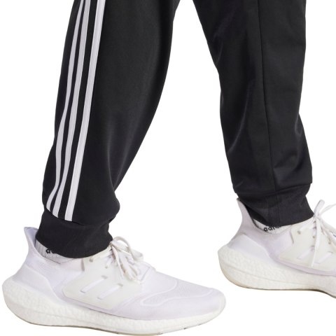 Spodnie męskie adidas Primegreen Essentials Warm-Up Tapered 3-Stripes Track czarne H46105 Spodnie męskie adidas Primegreen Essentials Warm-Up Tapered 3-Stripes Track czarne H46105