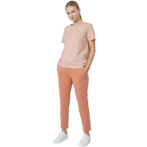 Spodnie damskie 4F łososiowe H4Z22 SPDD018 64S Spodnie damskie 4F łososiowe H4Z22 SPDD018 64S