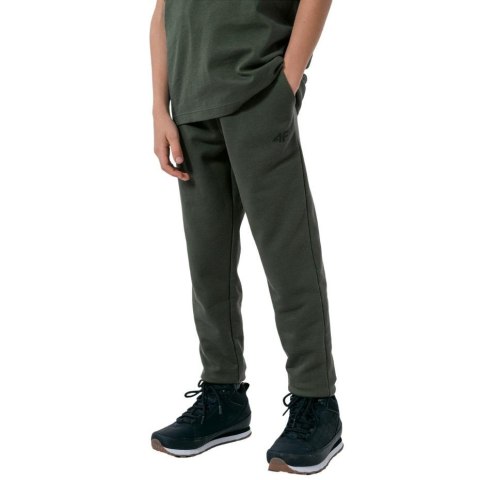 Spodnie dla chłopca 4F khaki HJZ22 JSPMD001 43S Spodnie dla chłopca 4F khaki HJZ22 JSPMD001 43S