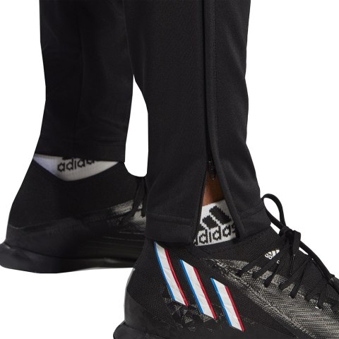 Spodnie męskie adidas Tiro 23 Club Training Tracksuit Bottoms czarno-białe HS3619 Spodnie męskie adidas Tiro 23 Club Training Tracksuit Bottoms czarno-białe HS3619