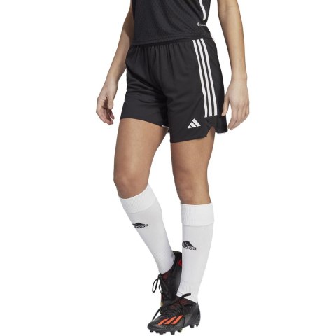 Spodenki damskie adidas Tiro 23 League Training Long-Length czarne HS0323 Spodenki damskie adidas Tiro 23 League Training Long-Length czarne HS0323