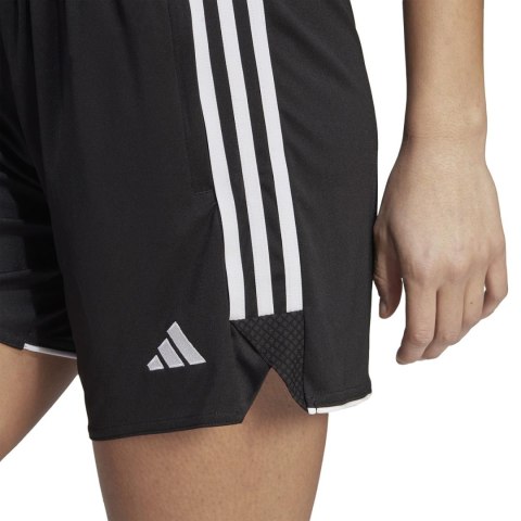 Spodenki damskie adidas Tiro 23 League Training Long-Length czarne HS0323 Spodenki damskie adidas Tiro 23 League Training Long-Length czarne HS0323