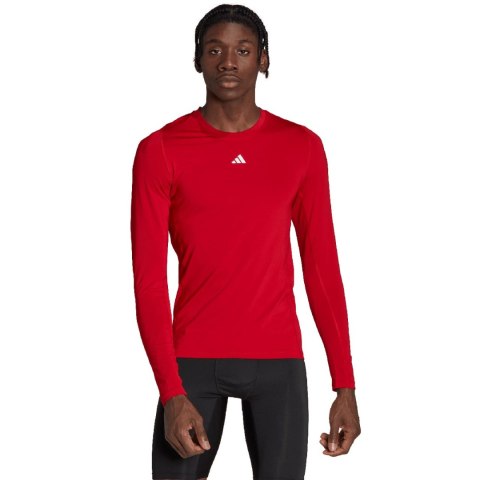 Koszulka męska adidas Techfit Aeroready Long Sleeve Tee czerwona HP0639 Koszulka męska adidas Techfit Aeroready Long Sleeve Tee czerwona HP0639