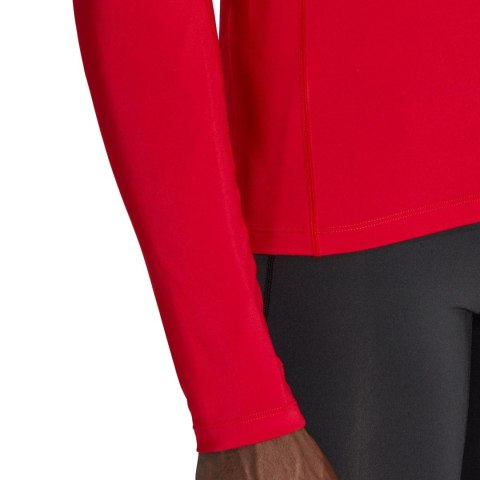 Koszulka męska adidas Techfit Aeroready Long Sleeve Tee czerwona HP0639 Koszulka męska adidas Techfit Aeroready Long Sleeve Tee czerwona HP0639