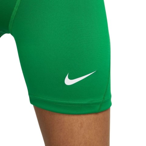 Spodenki damskie Nike DF Strike NP Short zielone DH8327 302 Spodenki damskie Nike DF Strike NP Short zielone DH8327 302