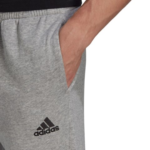 Spodnie męskie adidas Essentials Fleece Tapered szare HL2230 Spodnie męskie adidas Essentials Fleece Tapered szare HL2230