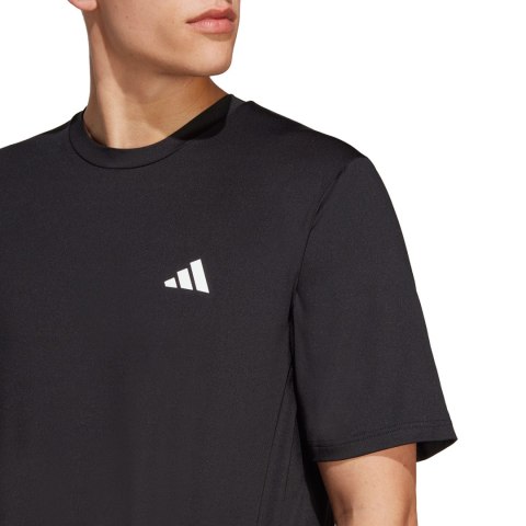 Koszulka męska adidas Train Essentials Stretch Training czarna IC7413 Koszulka męska adidas Train Essentials Stretch Training czarna IC7413