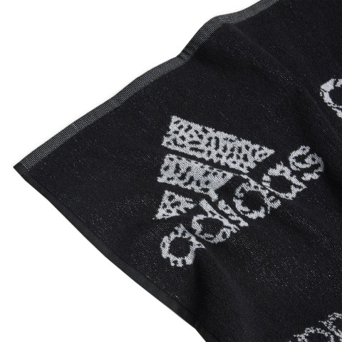 Ręcznik sportowy adidas Branded Must-Have czarno-biały HS2056 Ręcznik sportowy adidas Branded Must-Have czarno-biały HS2056