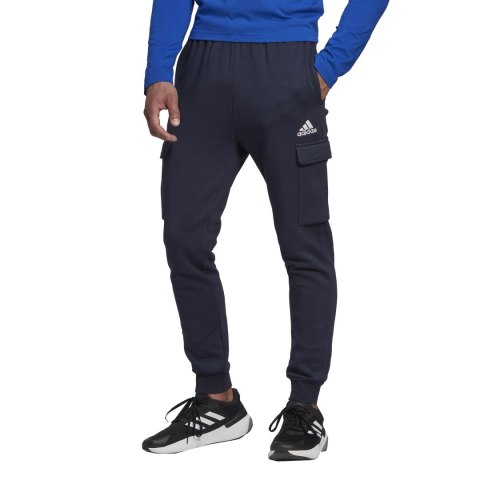 Spodnie męskie adidas Essentials Fleece Regular Tapered Cargo granatowe HL2232 Spodnie męskie adidas Essentials Fleece Regular Tapered Cargo granatowe HL2232