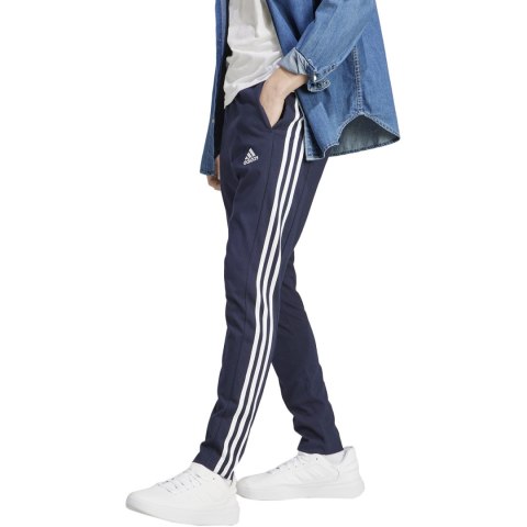 Spodnie męskie adidas Essentials Single Jersey Tapered Open Hem 3-Stripes granatowe IC0045 Spodnie męskie adidas Essentials Single Jersey Tapered Open Hem 3-Stripes granatowe IC0045