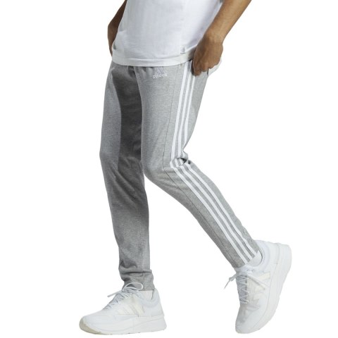 Spodnie męskie adidas Essentials Single Jersey Tapered Open Hem 3-Stripes szare IC0046 Spodnie męskie adidas Essentials Single Jersey Tapered Open Hem 3-Stripes szare IC0046