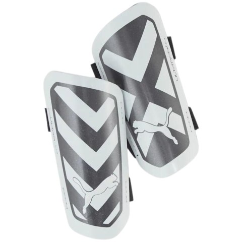 Ochraniacze piłkarskie Puma Ultra Ultra Light Strap czarno-białe 30875 03 Ochraniacze piłkarskie Puma Ultra Ultra Light Strap czarno-białe 30875 03