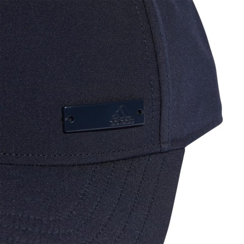 Czapka z daszkiem adidas Metal Badge Lightweight Baseball granatowa II3557 Czapka z daszkiem adidas Metal Badge Lightweight Baseball granatowa II3557