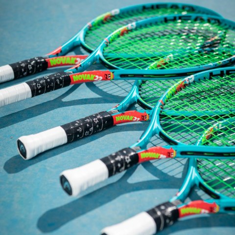 Rakieta do tenisa ziemnego Head Novak 25 cv3 5/8 zielono-pomarańczowa 233102-SC05-11-CN Rakieta do tenisa ziemnego Head Novak 25 cv3 5/8 zielono-pomarańczowa 233102-SC05-11-CN