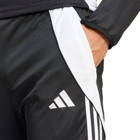 Spodnie męskie adidas Tiro 24 3/4 czarne IJ7671 Spodnie męskie adidas Tiro 24 3/4 czarne IJ7671