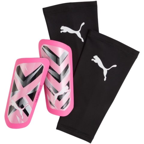 Ochraniacze piłkarskie Puma Ultra Light Sleeve różowo-czarne 30873 08 Ochraniacze piłkarskie Puma Ultra Light Sleeve różowo-czarne 30873 08