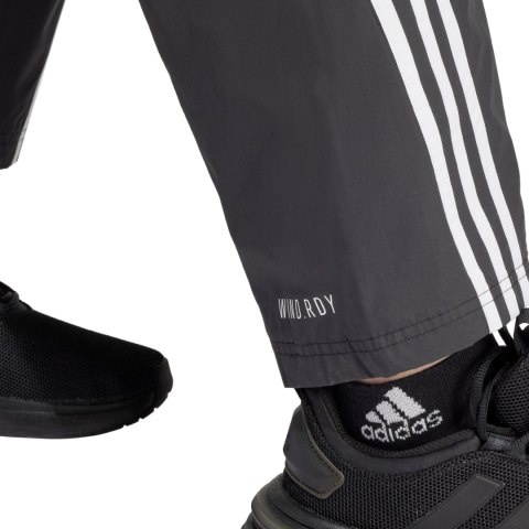 Spodnie damskie adidas Future Icons Three Stripes Woven czarne IP1567 Spodnie damskie adidas Future Icons Three Stripes Woven czarne IP1567