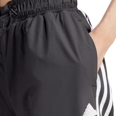 Spodnie damskie adidas Future Icons Three Stripes Woven czarne IP1567 Spodnie damskie adidas Future Icons Three Stripes Woven czarne IP1567