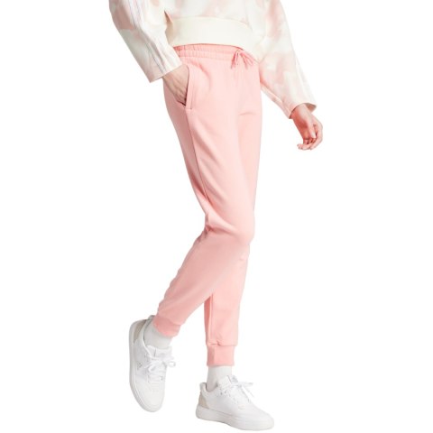 Spodnie damskie adidas Linear French Terry Cuffed jasnoróżowe IY9200 Spodnie damskie adidas Linear French Terry Cuffed jasnoróżowe IY9200