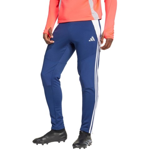 Spodnie męskie adidas Tiro 24 Winterized niebieskie IY0114 Spodnie męskie adidas Tiro 24 Winterized niebieskie IY0114