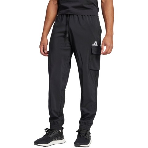 Spodnie męskie adidas Essentials Small Logo Cargo czarne JF3538 Spodnie męskie adidas Essentials Small Logo Cargo czarne JF3538