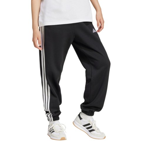 Spodnie damskie adidas Essentials 3-Stripes Fleece Loose-Fit czarne JE1276 Spodnie damskie adidas Essentials 3-Stripes Fleece Loose-Fit czarne JE1276