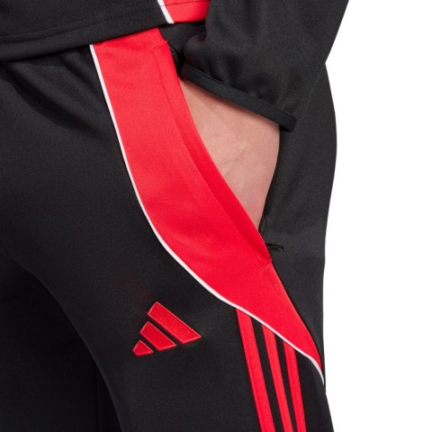 Spodnie męskie adidas Tiro 24 Slim Training czarno-czerwone JP2489 Spodnie męskie adidas Tiro 24 Slim Training czarno-czerwone JP2489