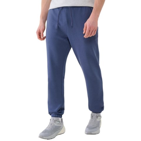 Spodnie męskie 4F CAS M1139 denim 4FWMM00TTROM1139 32S Spodnie męskie 4F CAS M1139 denim 4FWMM00TTROM1139 32S
