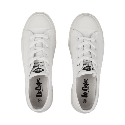 Buty damskie Lee Cooper białe LCW-25-02-3325LA Buty damskie Lee Cooper białe LCW-25-02-3325LA