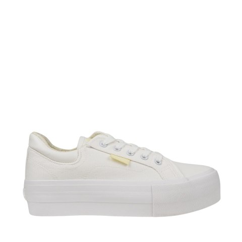 Buty damskie Lee Cooper białe LCW-25-31-3450LA Buty damskie Lee Cooper białe LCW-25-31-3450LA