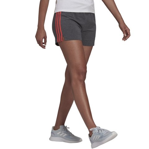 Spodenki adidas Essentials Slim 3 Stripes Shorts HD1810 Spodenki adidas Essentials Slim 3 Stripes Shorts HD1810