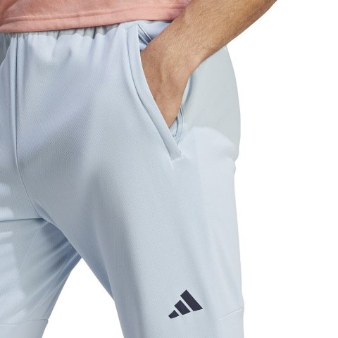 Spodnie adidas TR-ES+ Pant HZ3111 Spodnie adidas TR-ES+ Pant HZ3111