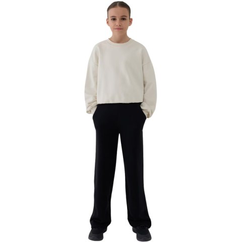 Bluza dla dziewczynki 4F F1479 kremowa 4FJWSS25TSWSF1479 12S Bluza dla dziewczynki 4F F1479 kremowa 4FJWSS25TSWSF1479 12S