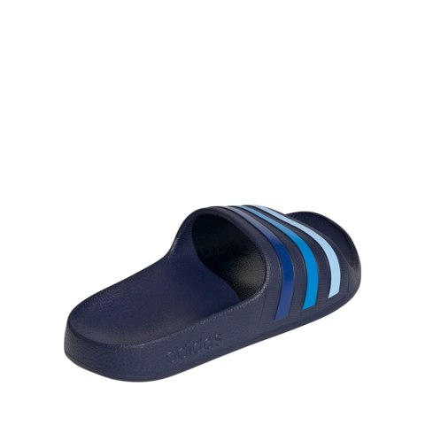 Klapki dla dzieci adidas Adilette Aqua granatowe JP5772 Klapki dla dzieci adidas Adilette Aqua granatowe JP5772