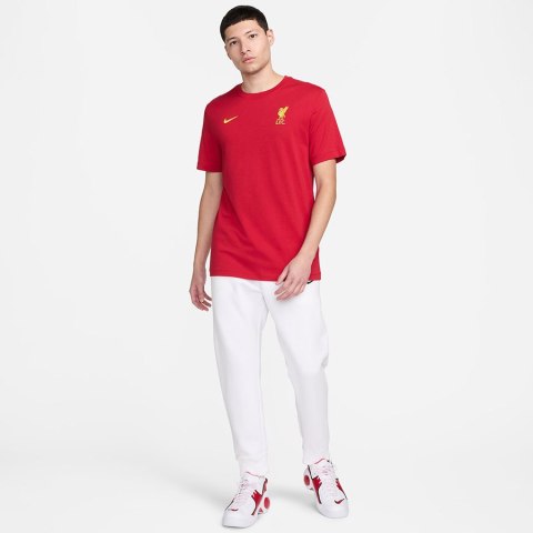 Koszulka Nike Liverpool FC Club Essentiale Tee FV9243-687 Koszulka Nike Liverpool FC Club Essentiale Tee FV9243-687