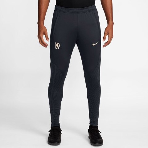 Spodnie Nike Chelsea FC Strike Pant FN4131-426 Spodnie Nike Chelsea FC Strike Pant FN4131-426