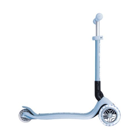 Hulajnoga SMJ Globber 3-kołowa 692-501 Junior Foldable Lights Eco jasnoniebieska Hulajnoga SMJ Globber 3-kołowa 692-501 Junior Foldable Lights Eco jasnoniebieska