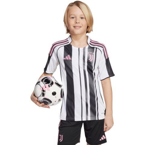 Koszulka dla dzieci adidas Juventus 25/26 Home biało-czarna JN5237 Koszulka dla dzieci adidas Juventus 25/26 Home biało-czarna JN5237