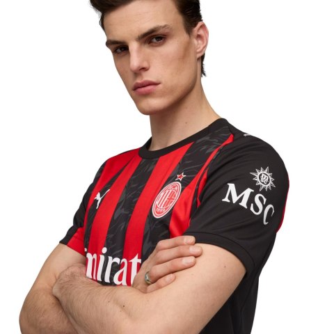 Koszulka męska Puma AC Milan Home Jersey Replica czarno-czerwona 779962 01 Koszulka męska Puma AC Milan Home Jersey Replica czarno-czerwona 779962 01